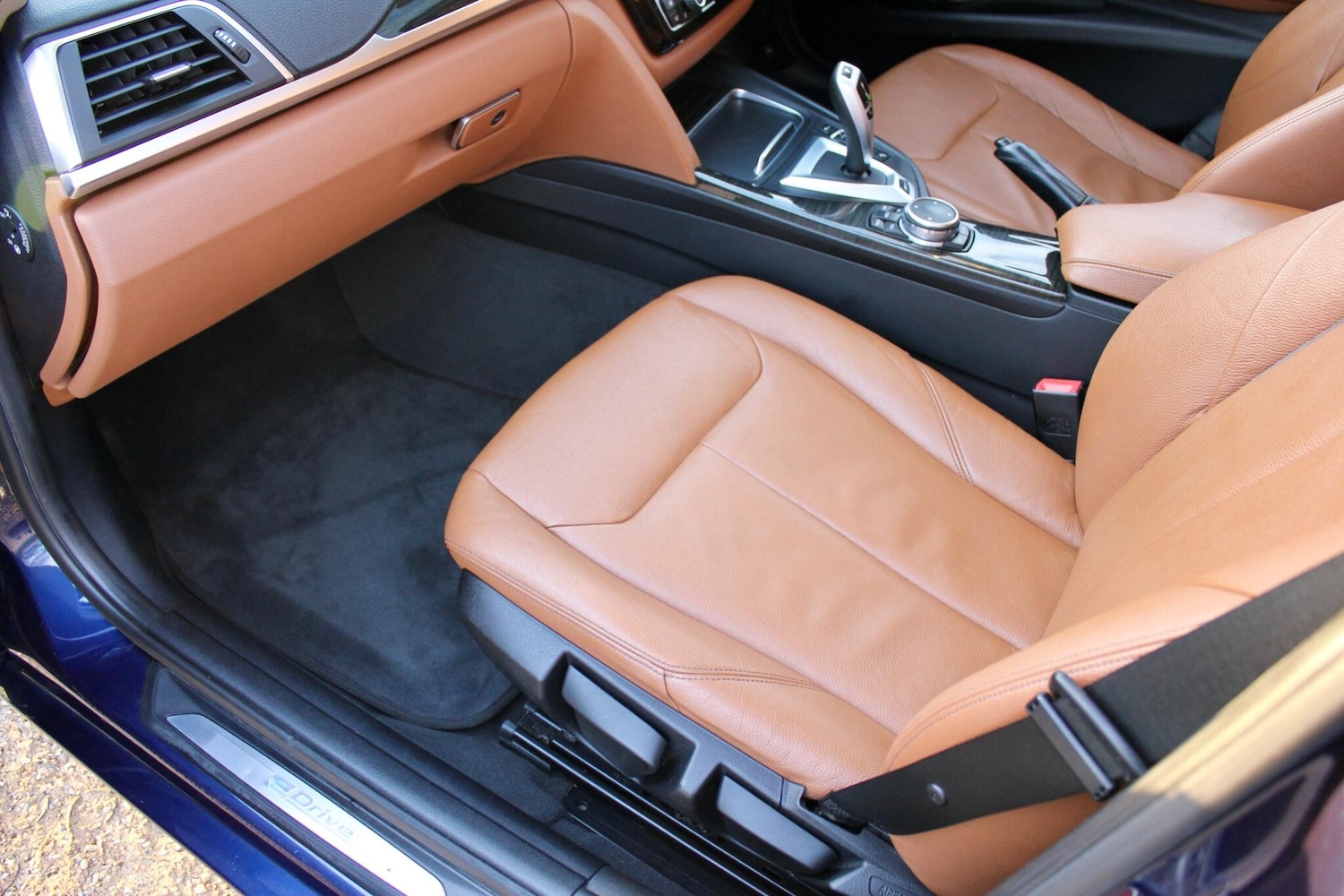 Used BMW 3 Series 2016 for sale - 76422529: Photo 30