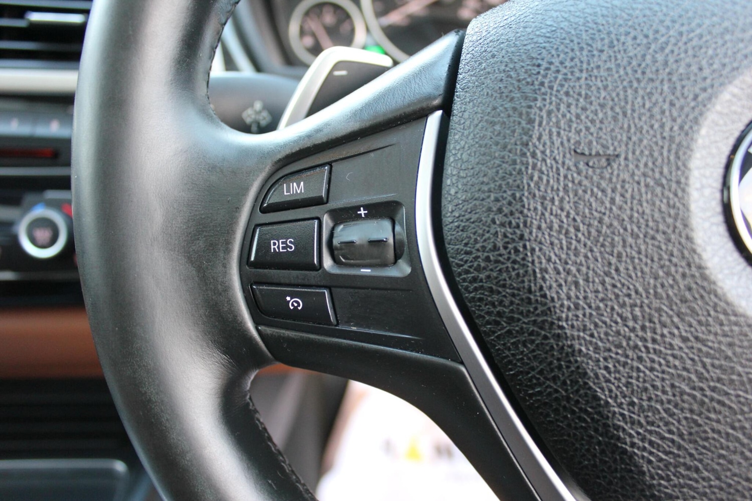 Used BMW 3 Series 2016 for sale - 76422529: Photo 50