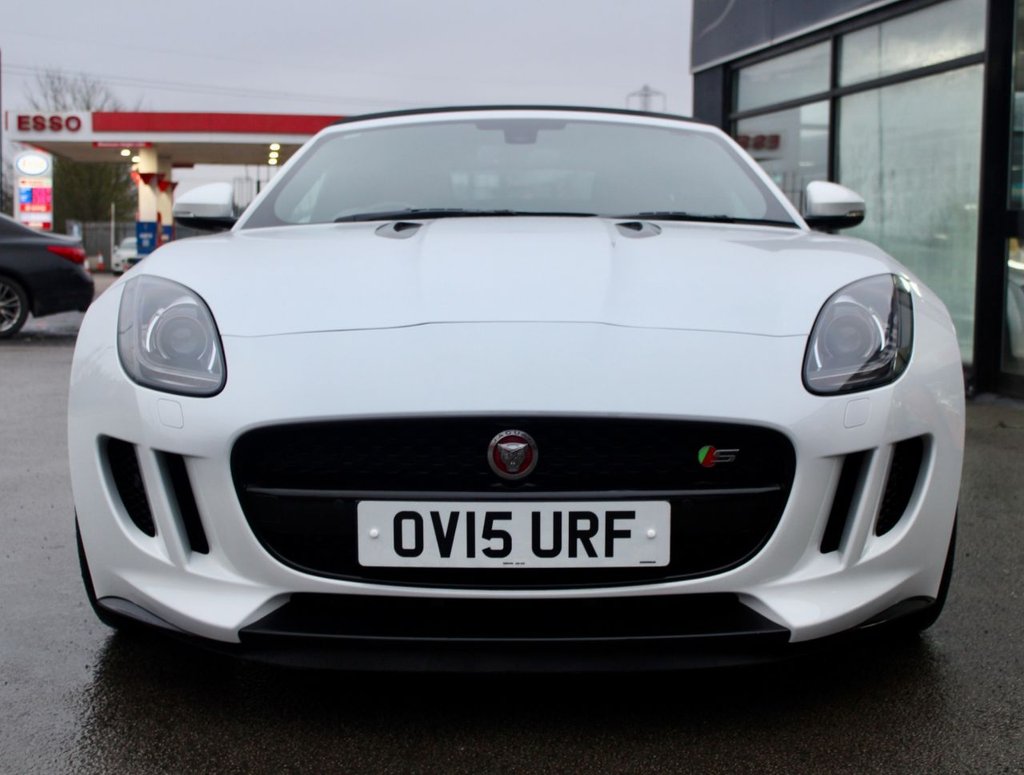 Used Jaguar F-Type 2015 for sale - 77672760: Photo 2