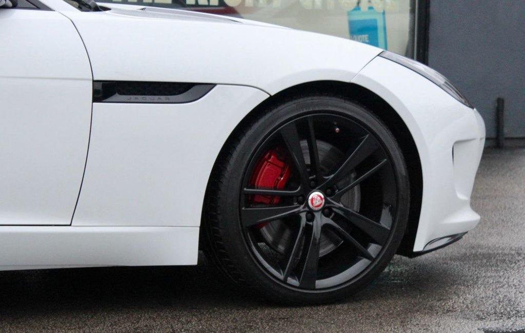 Used Jaguar F-Type 2015 for sale - 77672760: Photo 24