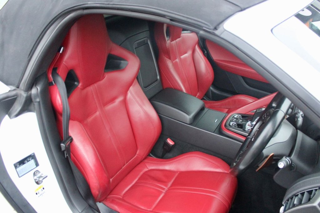 Used Jaguar F-Type 2015 for sale - 77672760: Photo 3