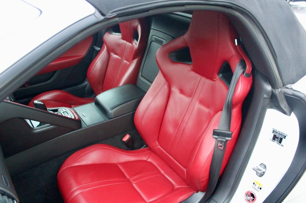 Used Jaguar F-Type 2015 for sale - 77672760: Photo 9