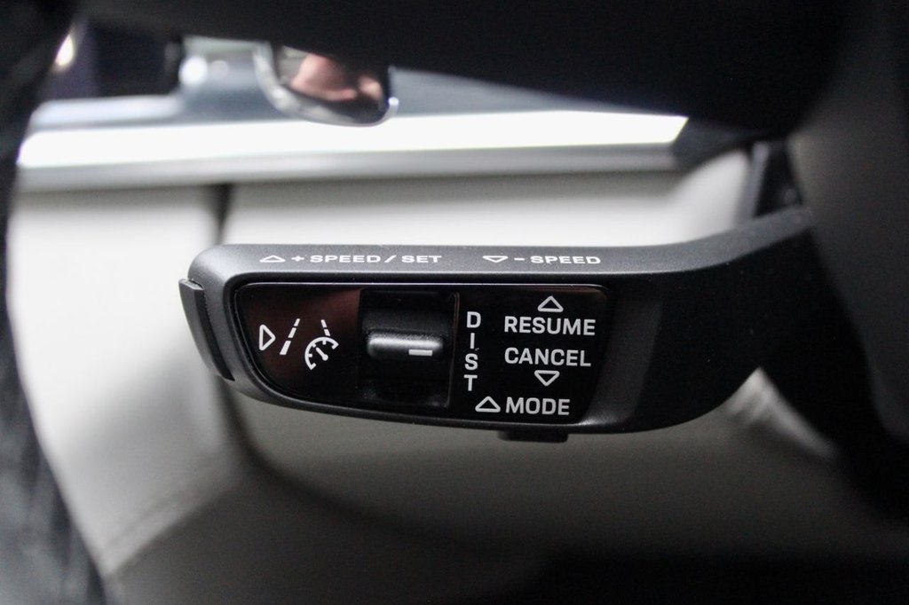 Used Porsche Panamera 2023 for sale - 77153094: Photo 30