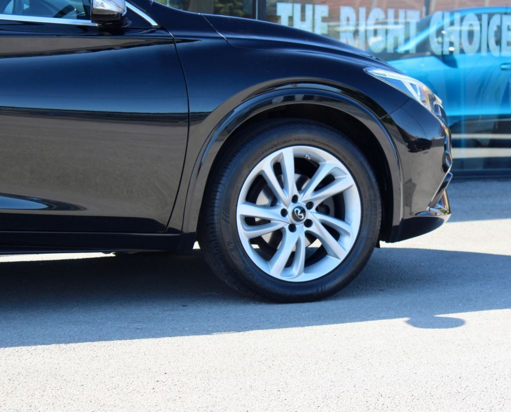 Used Infiniti Q30 2017 for sale - 77152922: Photo 3