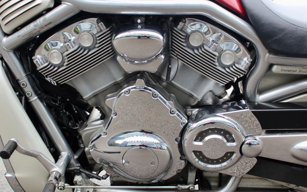 Used Harley-Davidson VRSCA V-ROD 2005 for sale - 78657876: Photo 5