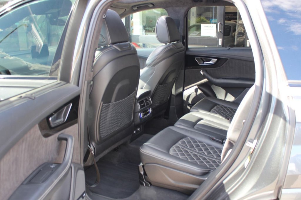 Used Audi Q7 2018 for sale - 77153076: Photo 15