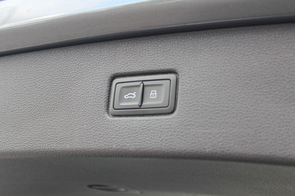 Used Audi Q7 2018 for sale - 77153076: Photo 25