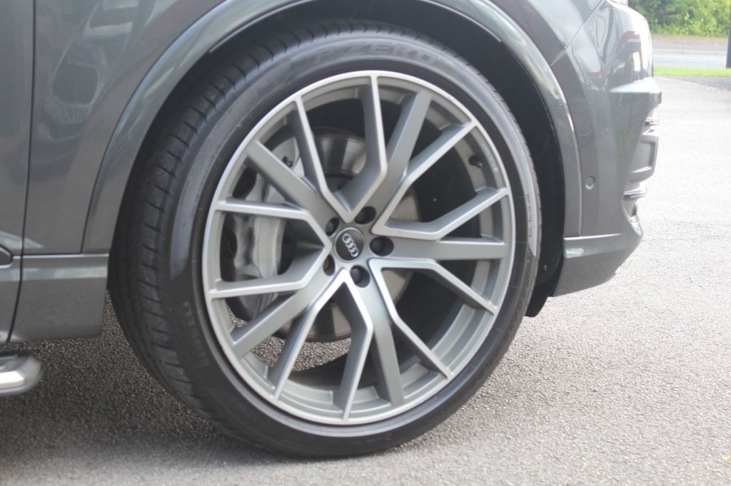 Used Audi Q7 2018 for sale - 77153076: Photo 4