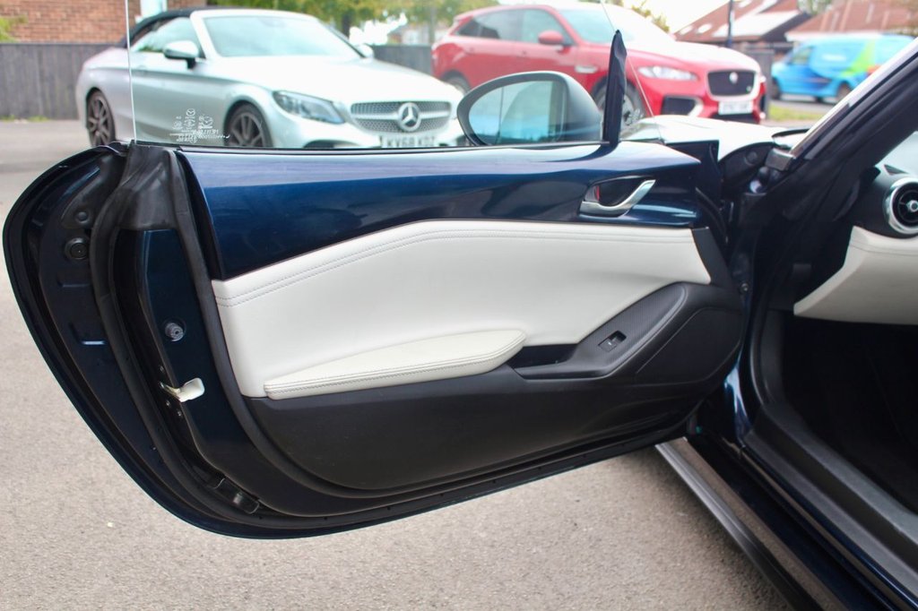 Used Mazda MX-5 2021 for sale - 77152907: Photo 12