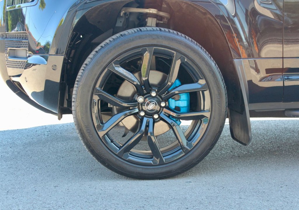 Used Land Rover Defender 2022 for sale - 77621054: Photo 21