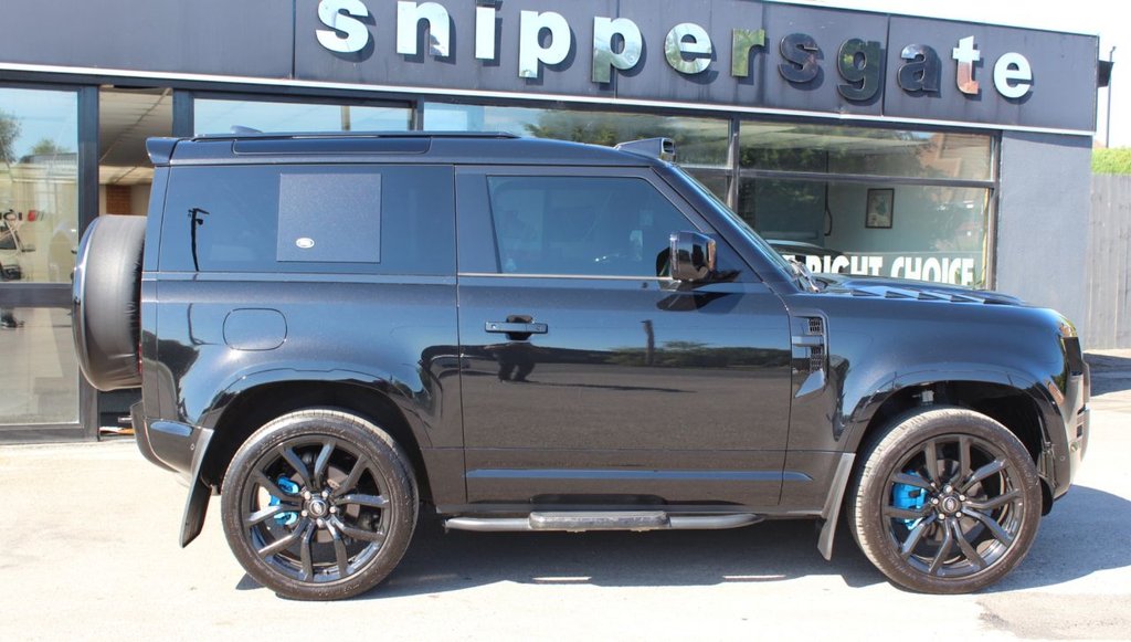 Used Land Rover Defender 2022 for sale - 77621054: Photo 7