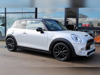 Used MINI Hatch 2018 for sale - 78702193: Photo