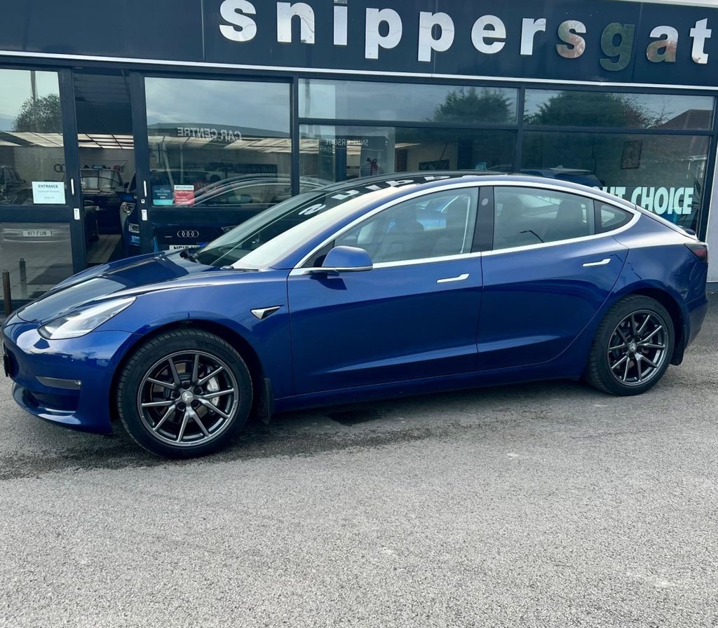 Used Tesla Model 3 2019 for sale - 77153080: Photo 2