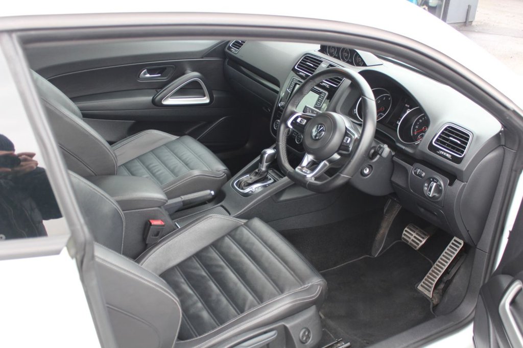 Used Volkswagen Scirocco 2017 for sale - 77498436: Photo 3