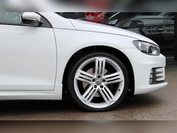 Used Volkswagen Scirocco 2017 for sale - 77498436: Photo