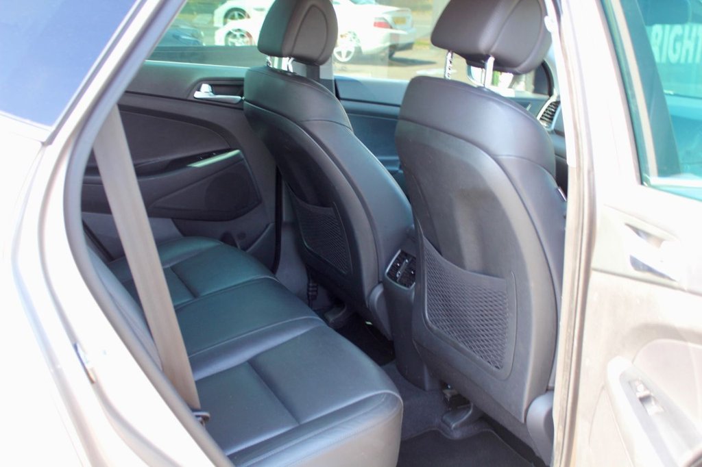 Used Hyundai TUCSON 2017 for sale - 77152927: Photo 8