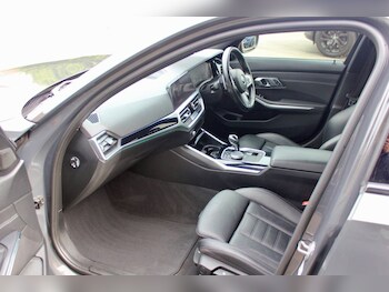 Used BMW 3 Series 2020 for sale - 78256341: Photo