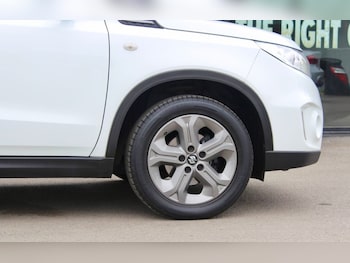 Used Suzuki Vitara 2016 for sale - 77152930: Photo