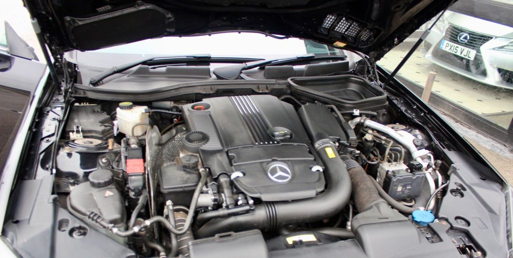 Used Mercedes-Benz SLK 2012 for sale - 77153263: Photo 24