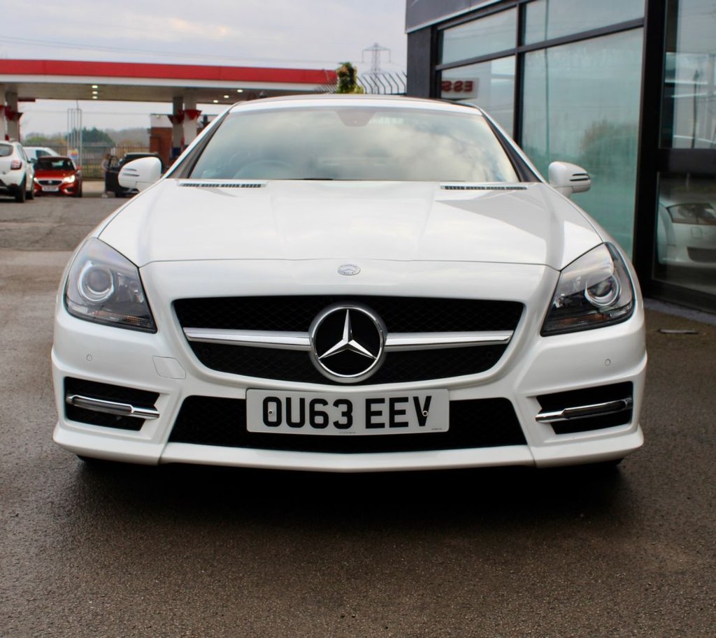 Used Mercedes-Benz SLK 2013 for sale - 77152925: Photo 2