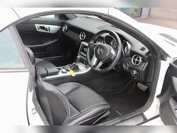 Used Mercedes-Benz SLK 2013 for sale - 77152925: Photo