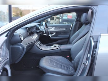 Used Mercedes-Benz CLS 2019 for sale - 77153084: Photo