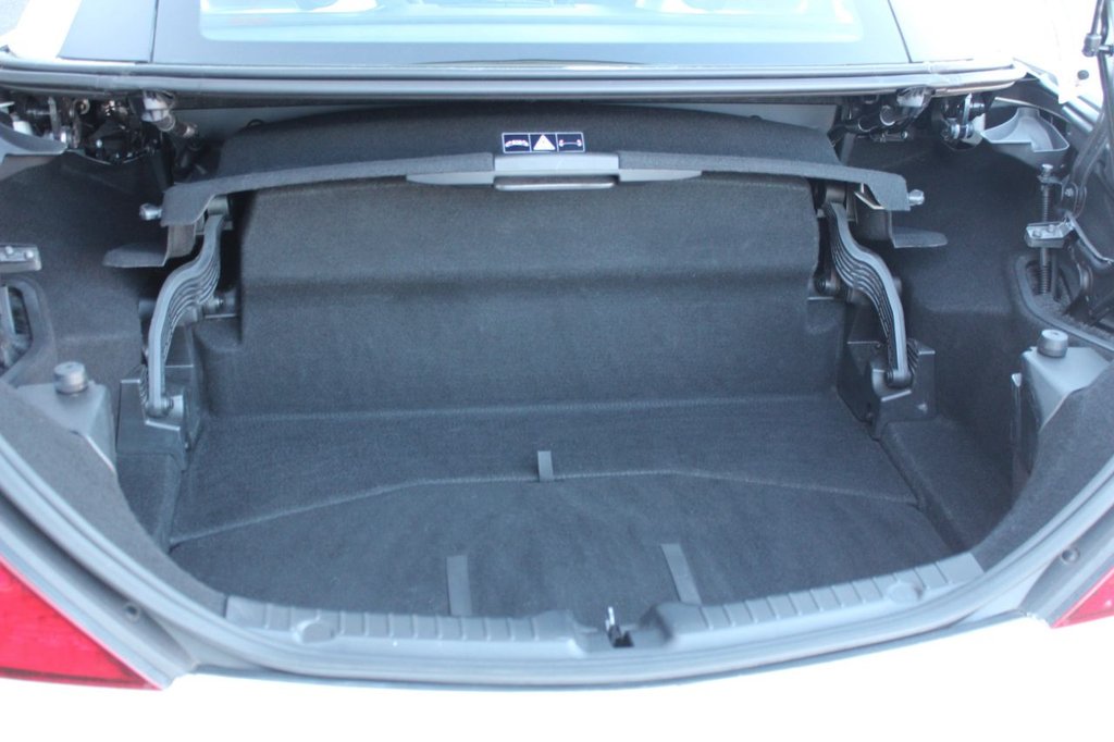 Used Mercedes-Benz SLK 2014 for sale - 77152992: Photo 24