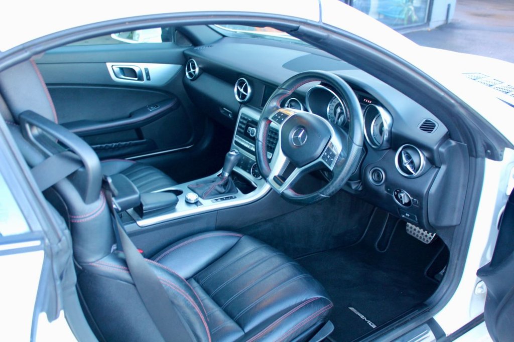 Used Mercedes-Benz SLK 2014 for sale - 77152992: Photo 3