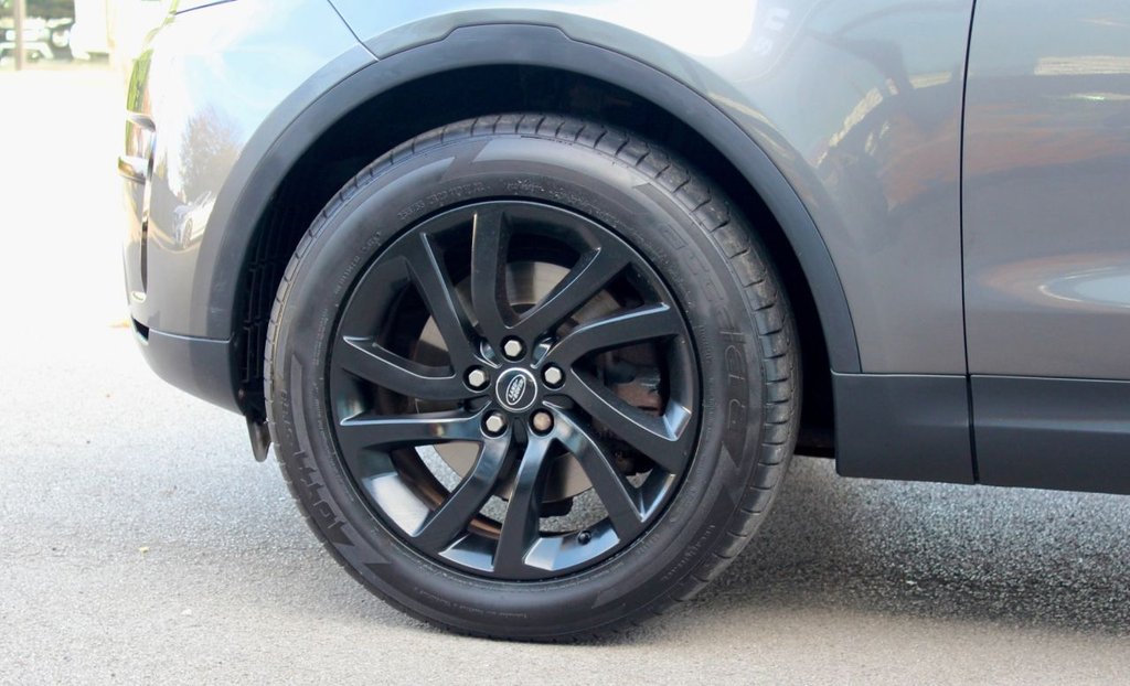 Used Land Rover Discovery 2017 for sale - 77383671: Photo 10