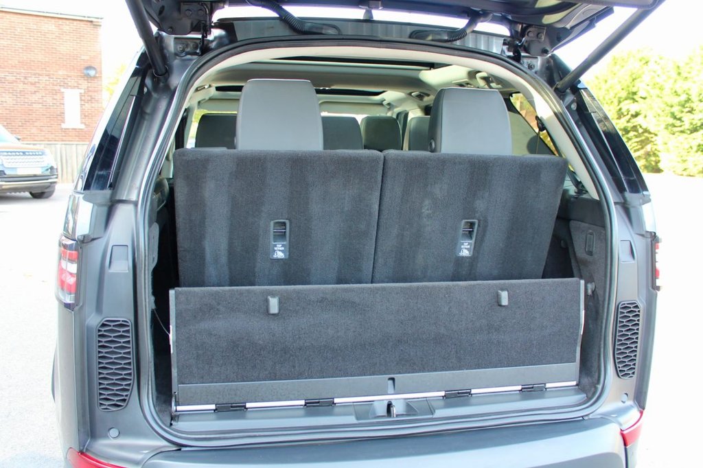 Used Land Rover Discovery 2017 for sale - 77383671: Photo 32