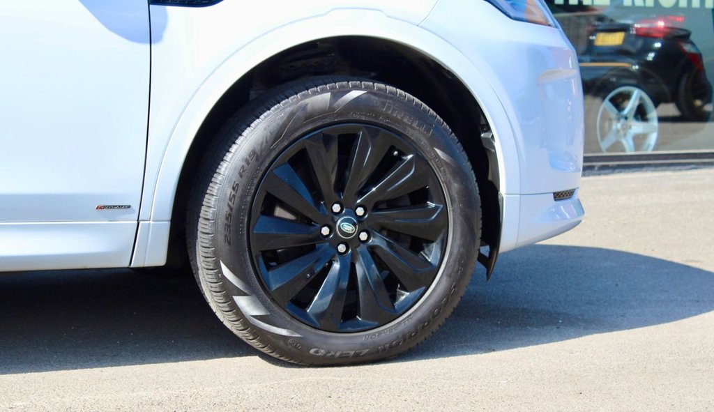 Used Land Rover Discovery Sport 2019 for sale - 77152943: Photo 4