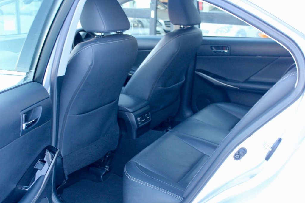 Used Lexus IS 2015 for sale - 77153085: Photo 14