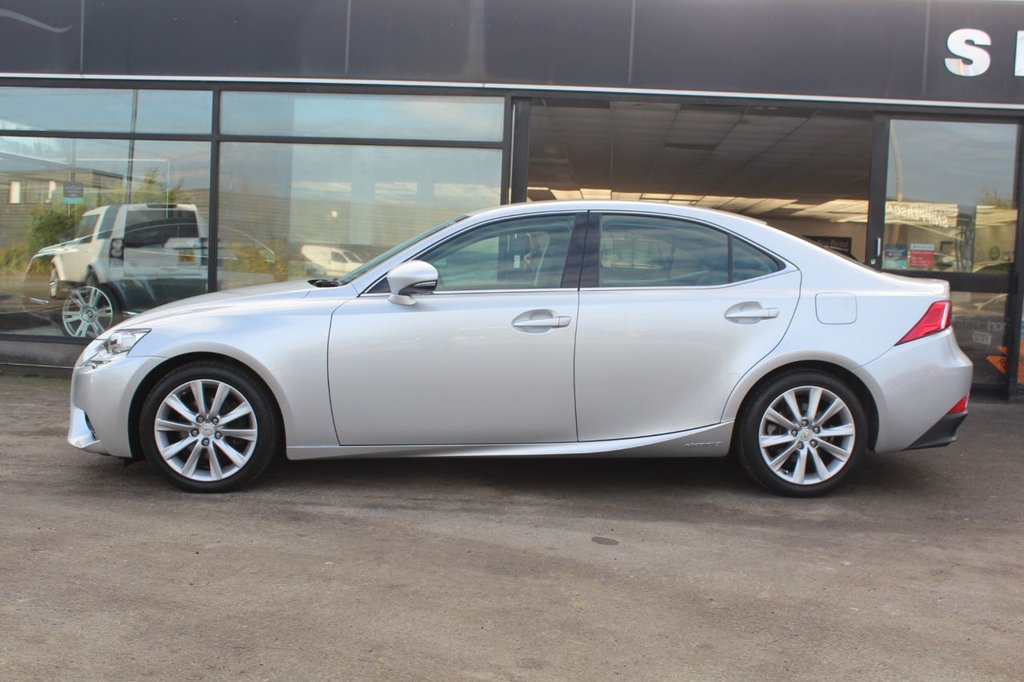 Used Lexus IS 2015 for sale - 77153085: Photo 5