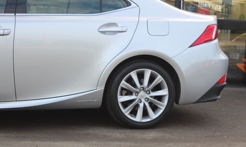 Used Lexus IS 2015 for sale - 77153085: Photo 6