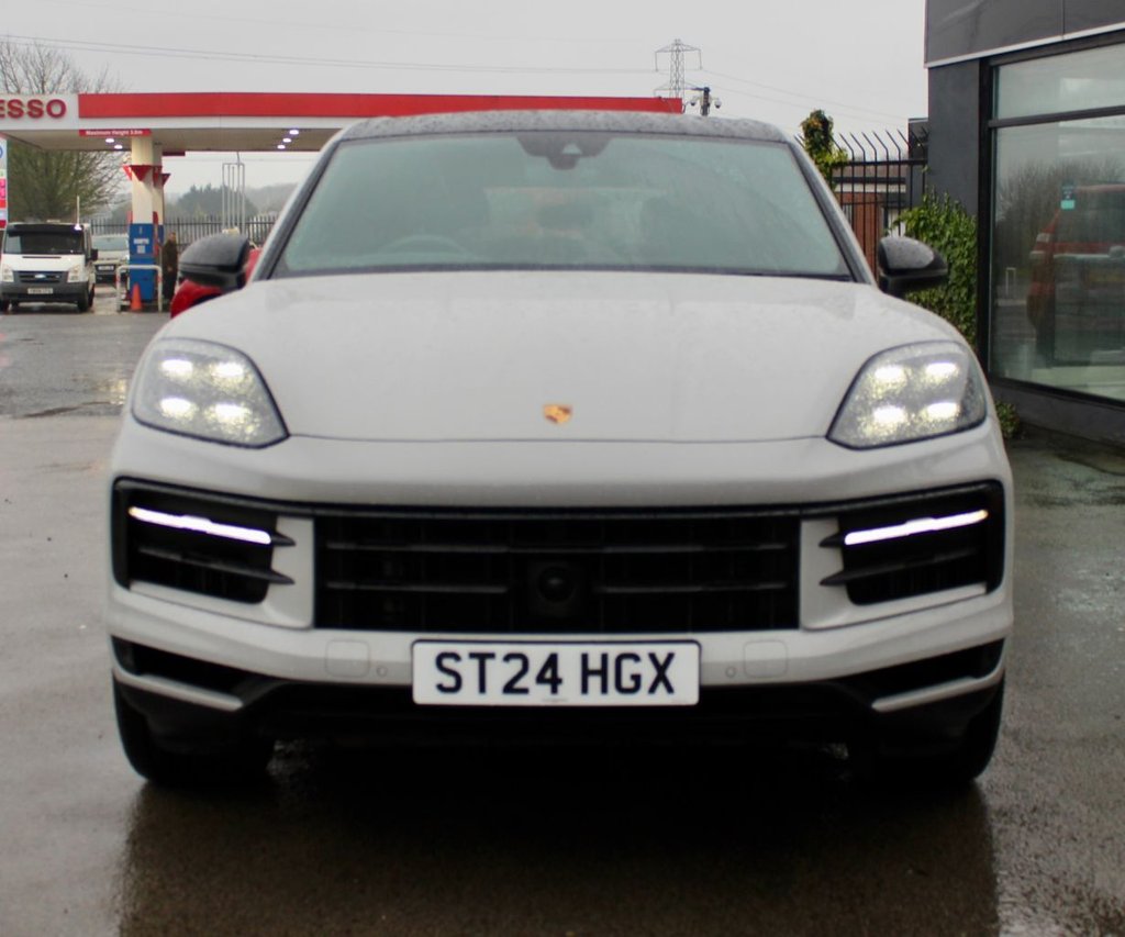 Used Porsche Cayenne 2024 for sale - 77464084: Photo 2