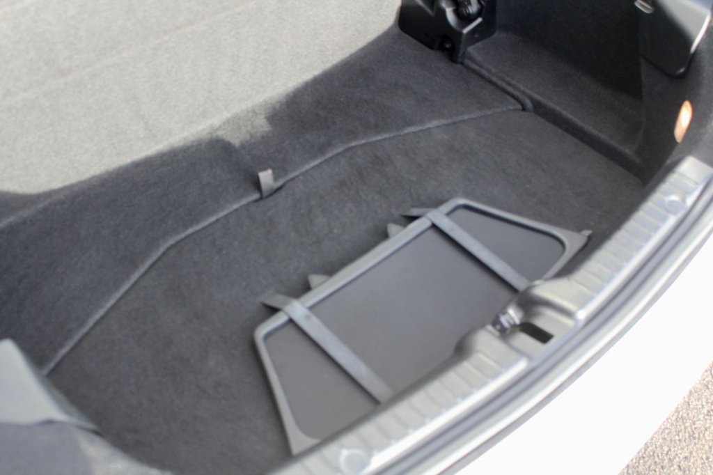 Used Mercedes-Benz SLK 2012 for sale - 77212267: Photo 25