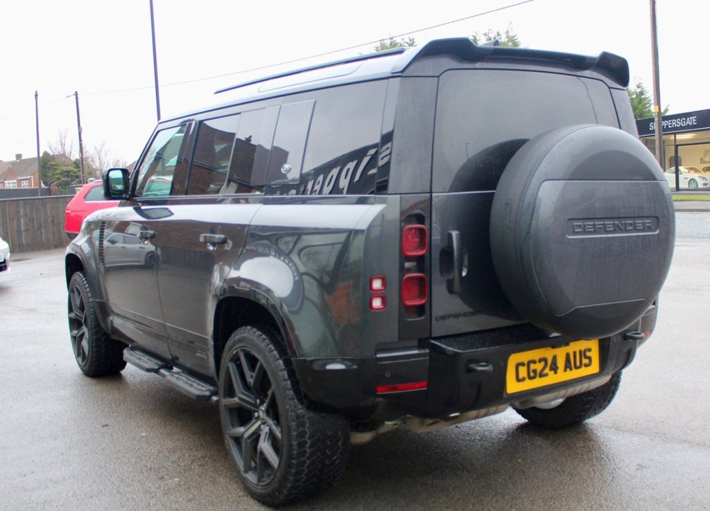 Used Land Rover Defender 2024 for sale - 77327912: Photo 10