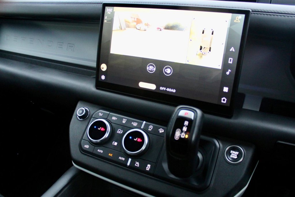 Used Land Rover Defender 2024 for sale - 77327912: Photo 21