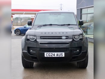 Used Land Rover Defender 2024 for sale - 77327912: Photo