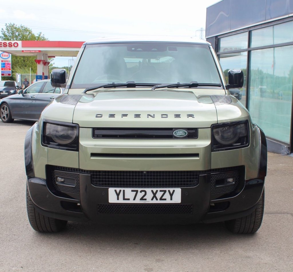 Used Land Rover Defender 2022 for sale - 77152981: Photo 2