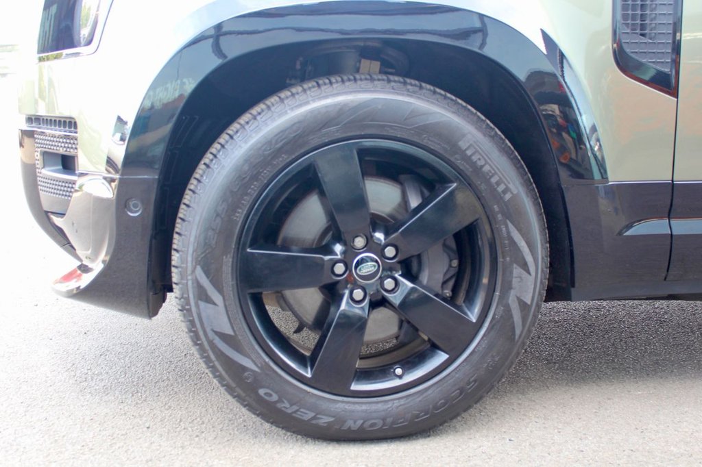 Used Land Rover Defender 2022 for sale - 77152981: Photo 30