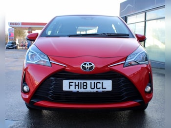Used Toyota Yaris 2018 for sale - 77153102: Photo