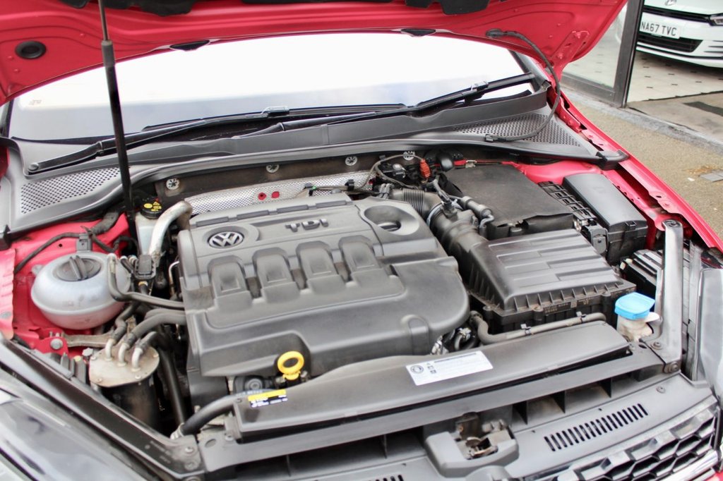 Used Volkswagen Golf 2017 for sale - 77227234: Photo 16