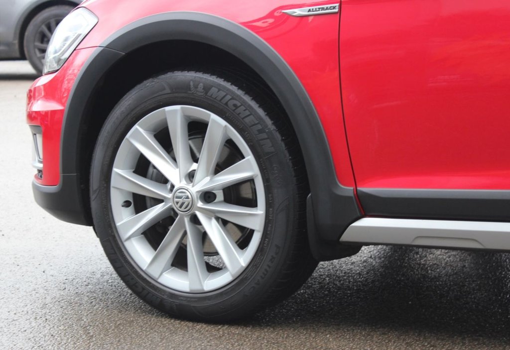 Used Volkswagen Golf 2017 for sale - 77227234: Photo 26