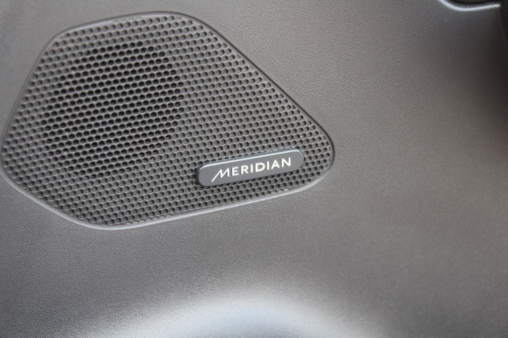 Used Jaguar F-Pace 2017 for sale - 77152929: Photo 13