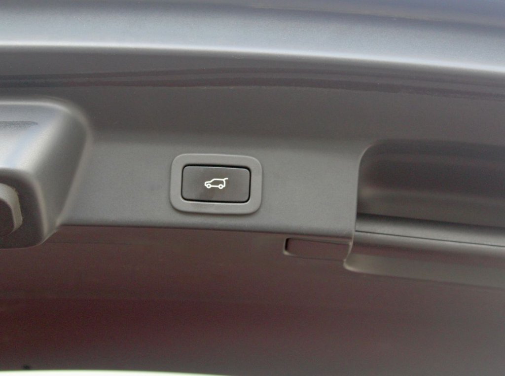 Used Jaguar F-Pace 2017 for sale - 77152929: Photo 17