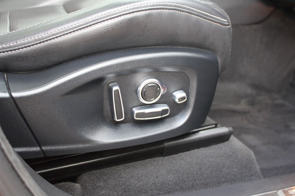 Used Jaguar F-Pace 2017 for sale - 77152929: Photo 18