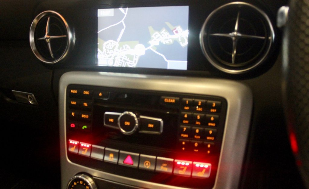 Used Mercedes-Benz SLK 2015 for sale - 78095815: Photo 15