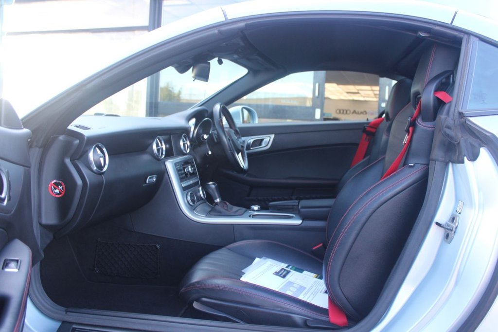 Used Mercedes-Benz SLK 2015 for sale - 78095815: Photo 3