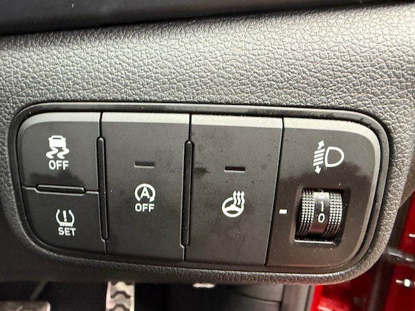Used Hyundai i20 2024 for sale - 75485313: Photo 18